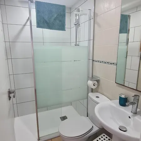 Moderne Penthouse-whg Am Hafen Von / Wlan, Klimaanlage, Pool *